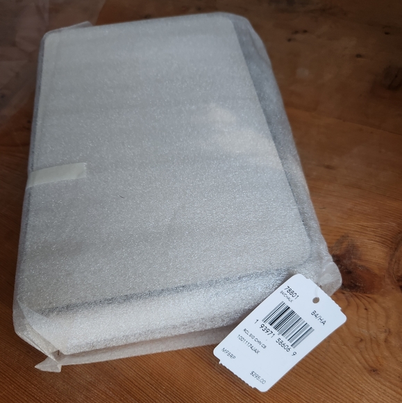 NWT Coach Signature Chain Crossbody Bag in Chalk/Brass - Picture 10 of 15